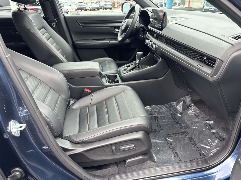2024 Honda CR-V 6th Gen - Image 19 of 21