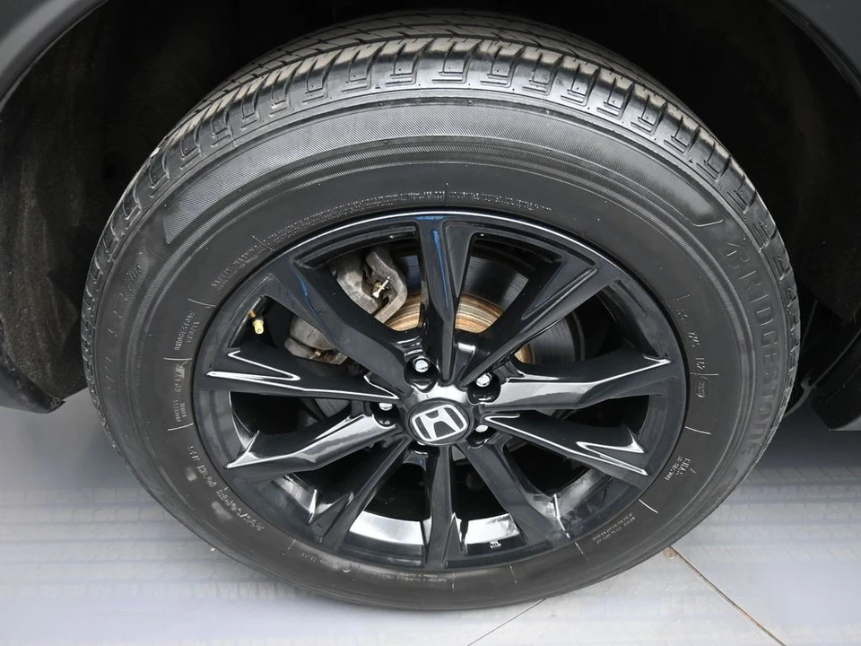 2024 Honda CR-V 6th Gen - Image 12 of 21