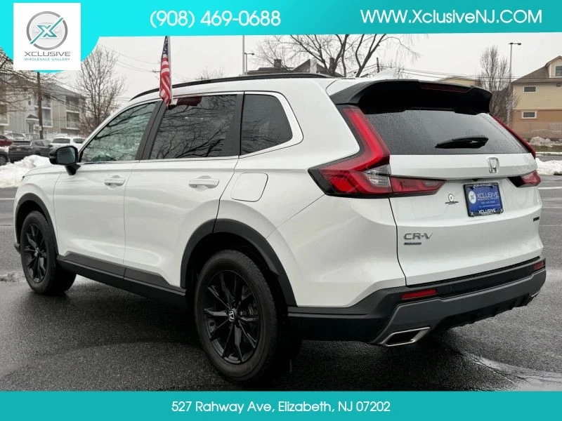 2024 Honda CR-V 6th Gen - Image 2 of 12