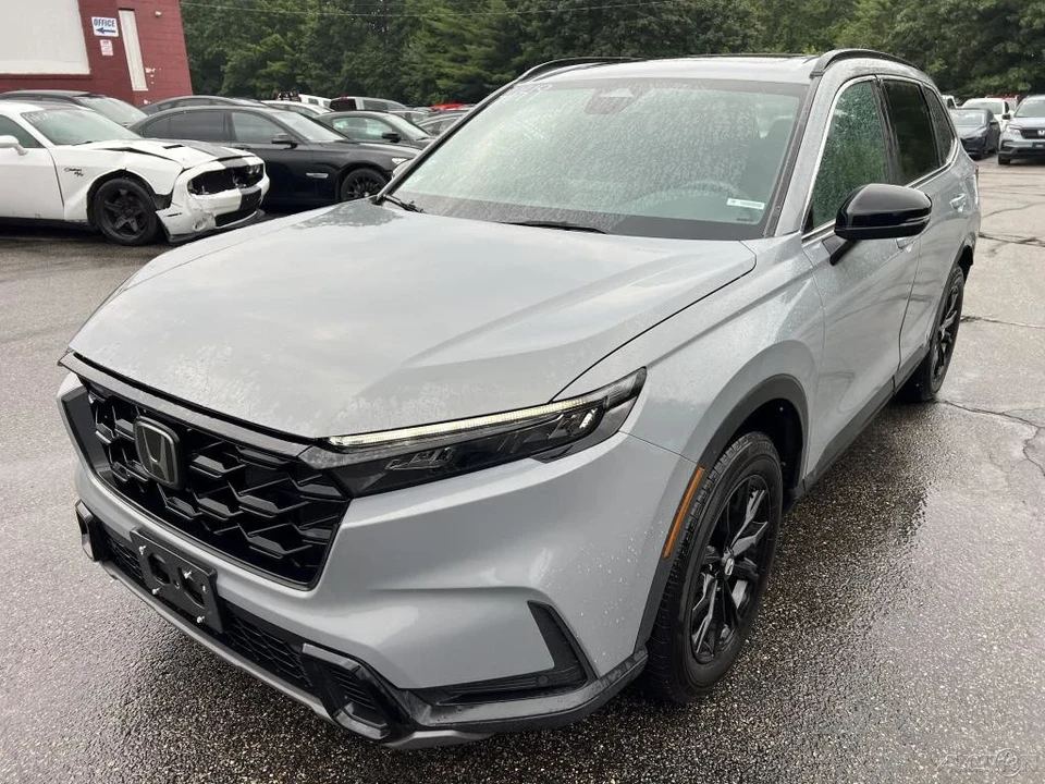 2024 Honda CR-V 6th Gen - Image 10 of 12