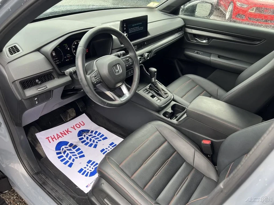 2024 Honda CR-V 6th Gen - Image 6 of 12