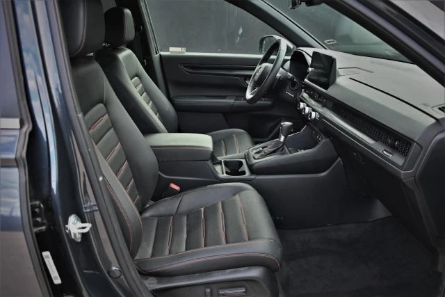 2024 Honda CR-V 6th Gen - Image 15 of 21