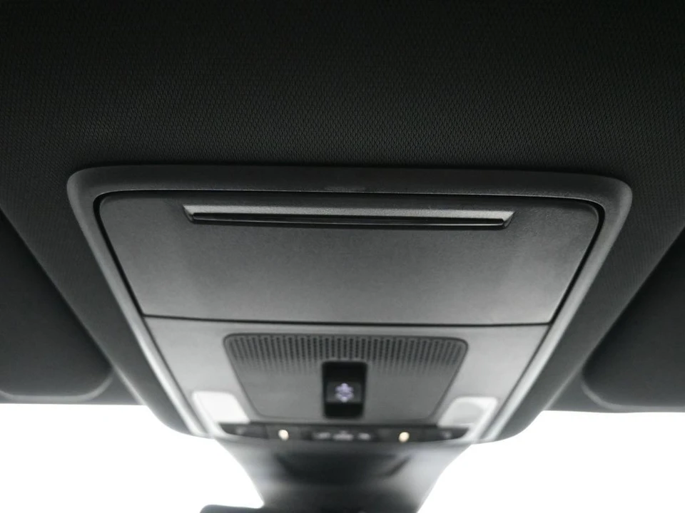 2024 Honda CR-V 6th Gen - Image 17 of 21