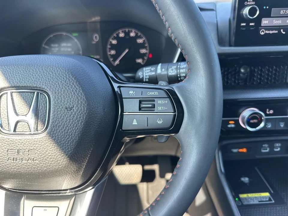 2024 Honda CR-V 6th Gen - Image 17 of 21