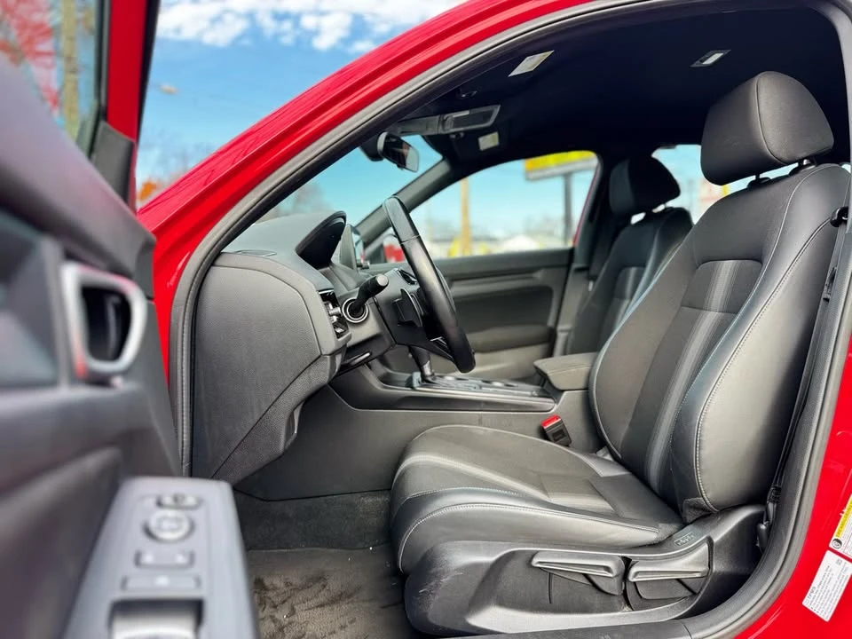 2024 Honda Civic 11th Gen - Image 9 of 12