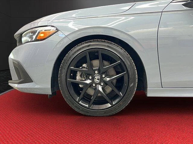2024 Honda Civic 11th Gen - Image 9 of 20