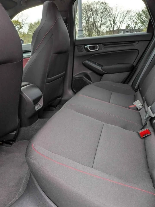 2024 Honda Civic 11th Gen - Image 15 of 19