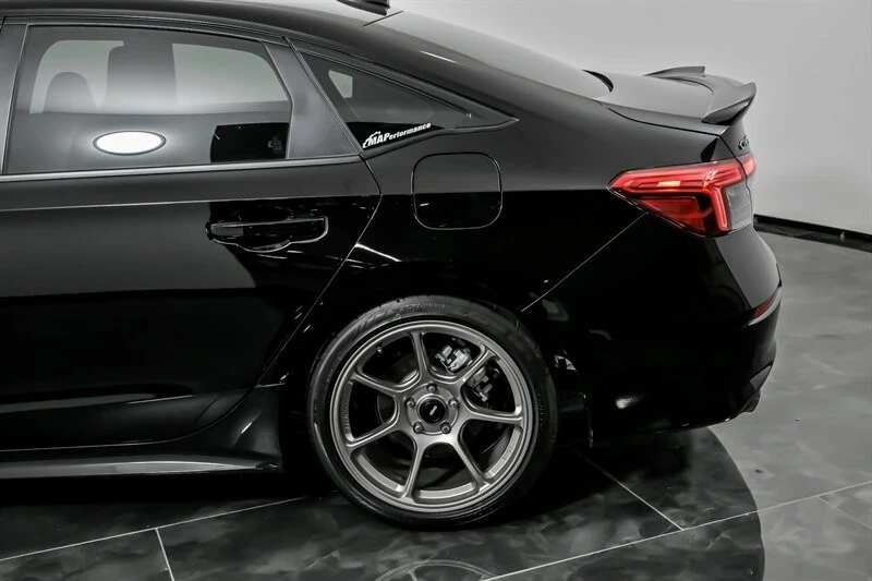 2024 Honda Civic 11th Gen - Image 8 of 12