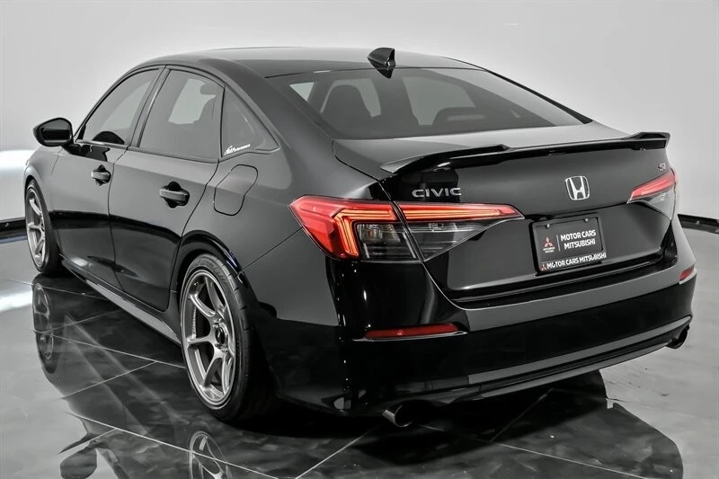 2024 Honda Civic 11th Gen - Image 9 of 12