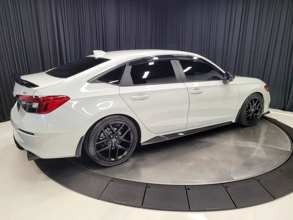 2024 Honda Civic 11th Gen - Image 10 of 12