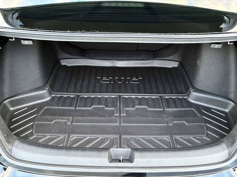 2024 Honda Civic 11th Gen - Image 16 of 31