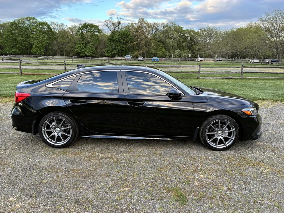 2024 Honda Civic 11th Gen - Image 4 of 31