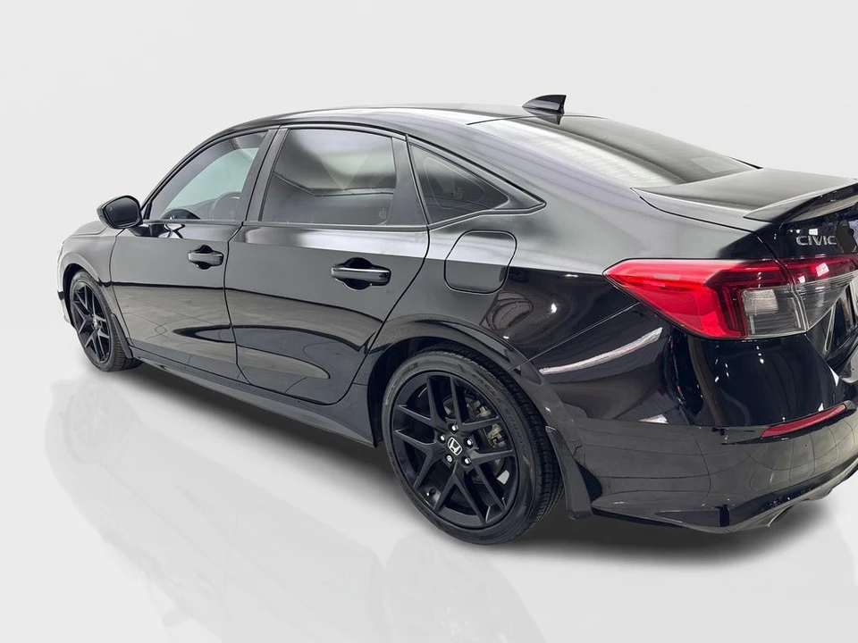 2024 Honda Civic 11th Gen - Image 14 of 31