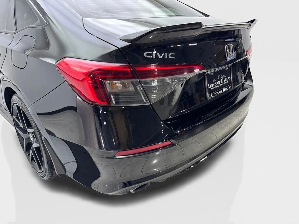 2024 Honda Civic 11th Gen - Image 19 of 31