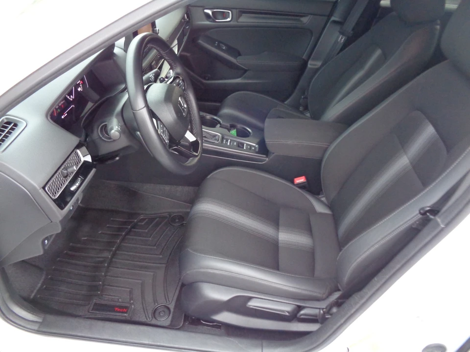 2024 Honda Civic 11th Gen - Image 11 of 26