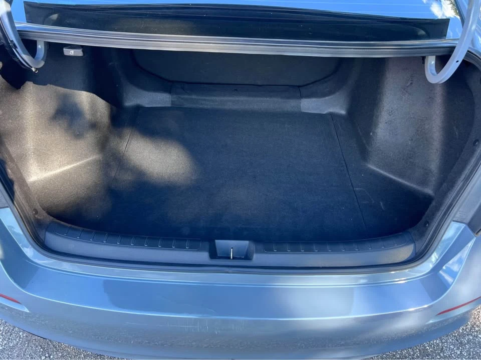 2024 Honda Civic 11th Gen - Image 8 of 16