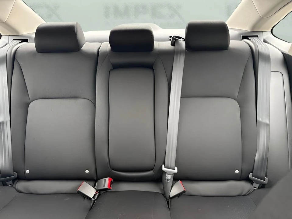 2024 Honda Civic 11th Gen - Image 11 of 31