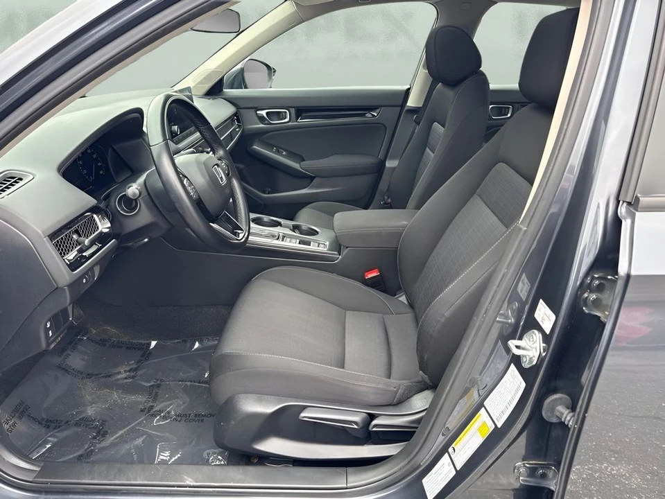 2024 Honda Civic 11th Gen - Image 9 of 31