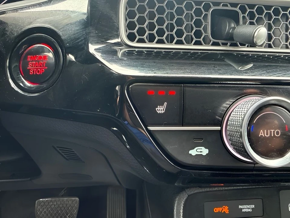 2024 Honda Civic 11th Gen - Image 20 of 31