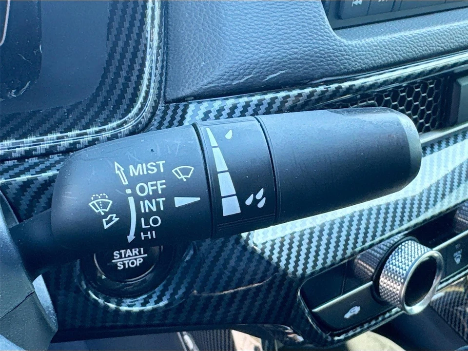 2024 Honda Civic 11th Gen - Image 11 of 21