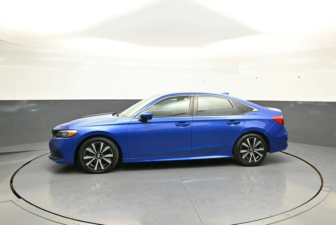 2024 Honda Civic 11th Gen - Image 8 of 31