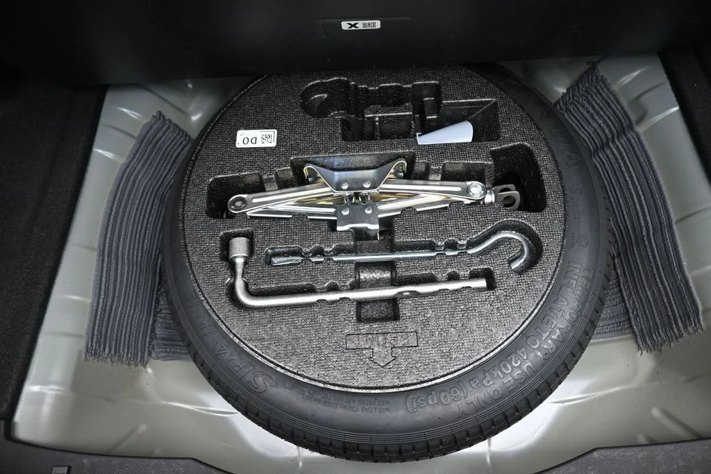 2024 Honda Civic 11th Gen - Image 23 of 31