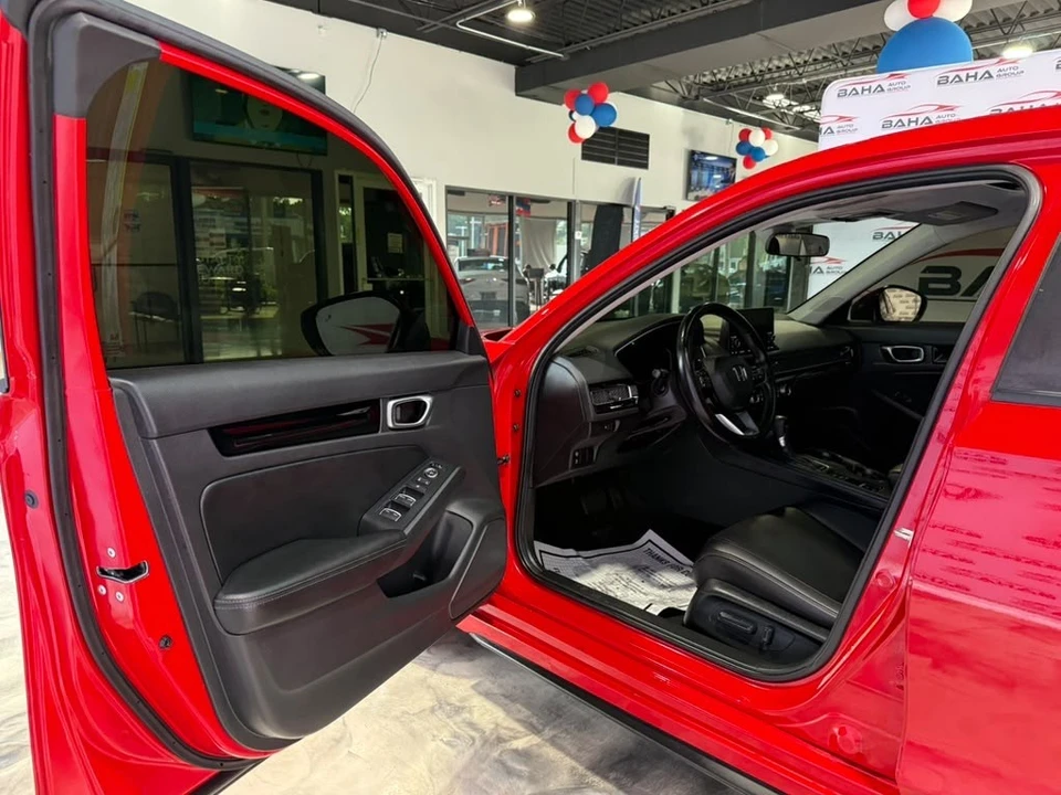 2024 Honda Civic 11th Gen - Image 27 of 31