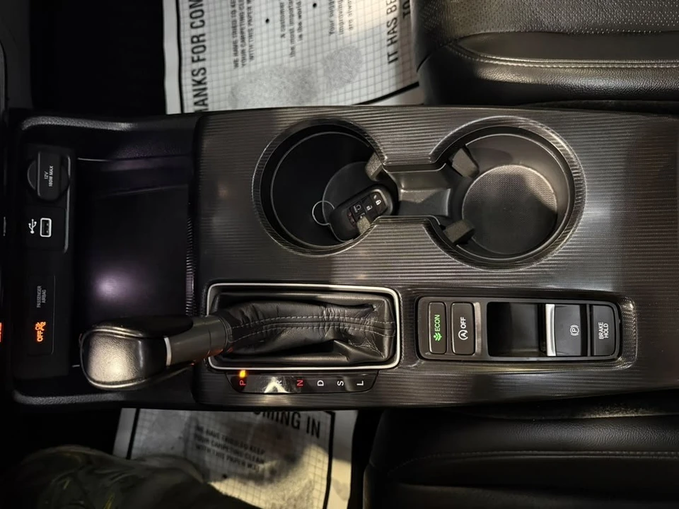 2024 Honda Civic 11th Gen - Image 18 of 31