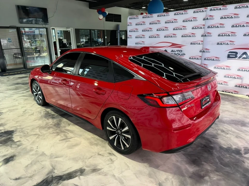 2024 Honda Civic 11th Gen - Image 10 of 31