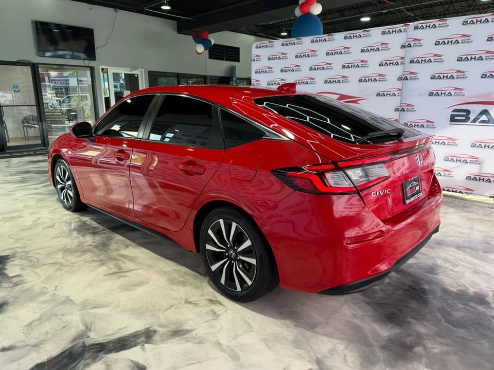 2024 Honda Civic 11th Gen - Image 9 of 31