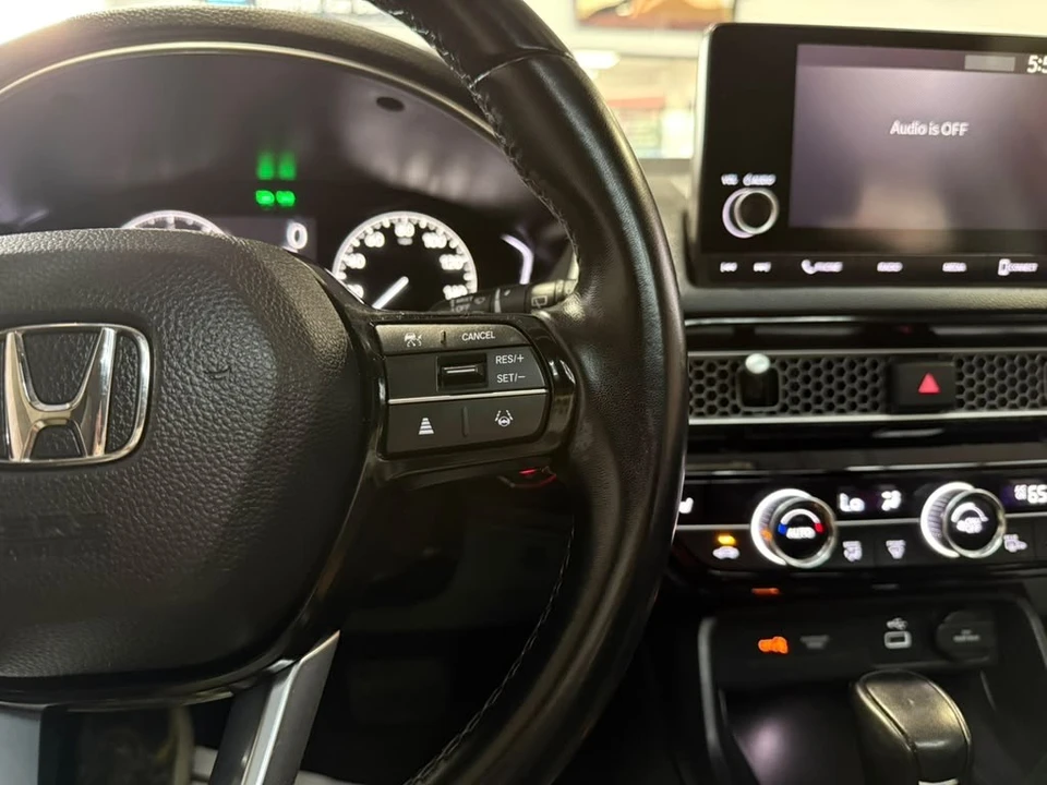 2024 Honda Civic 11th Gen - Image 12 of 31