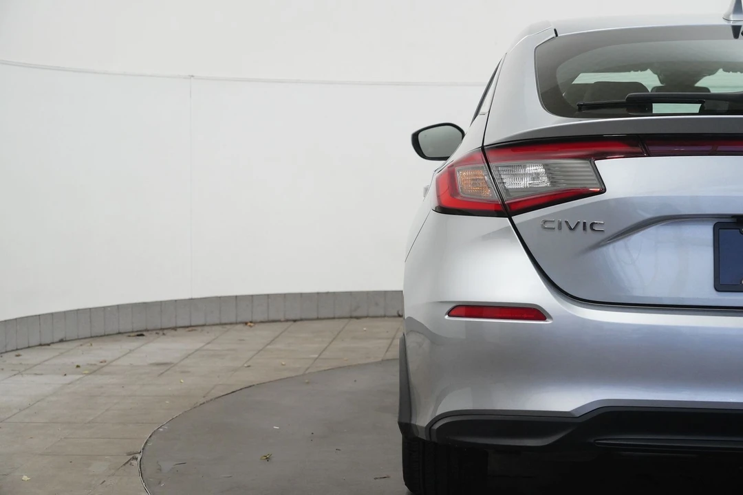 2024 Honda Civic 11th Gen - Image 11 of 12