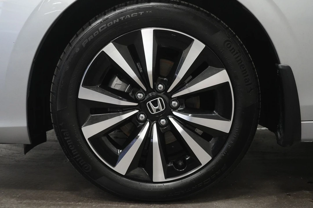 2024 Honda Civic 11th Gen - Image 10 of 12