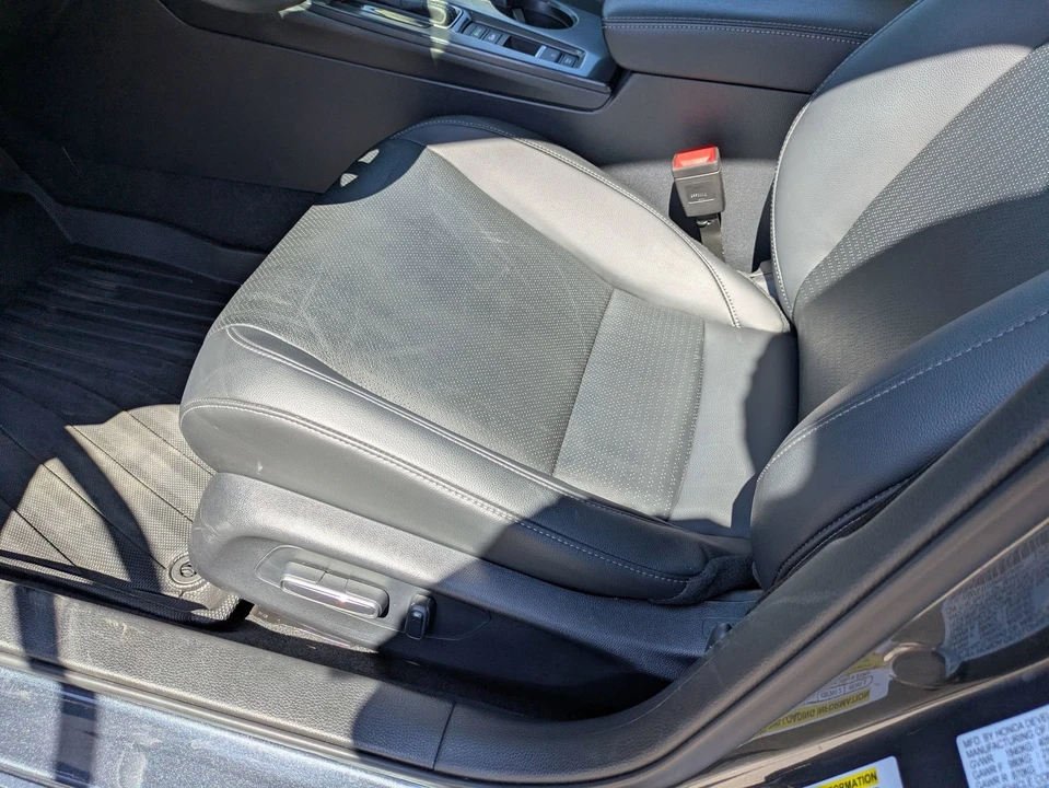 2024 Honda Civic 11th Gen - Image 13 of 31