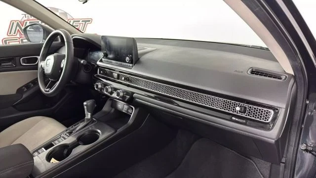 2024 Honda Civic 11th Gen - Image 9 of 12