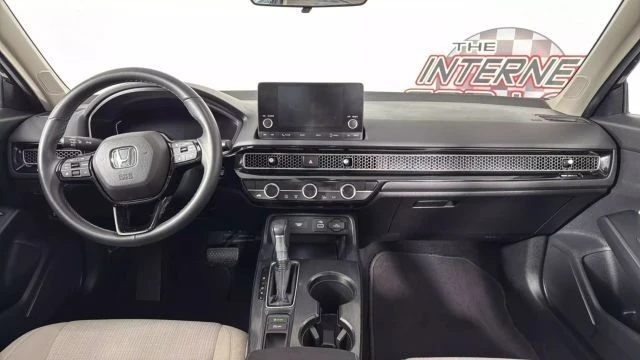 2024 Honda Civic 11th Gen - Image 8 of 12