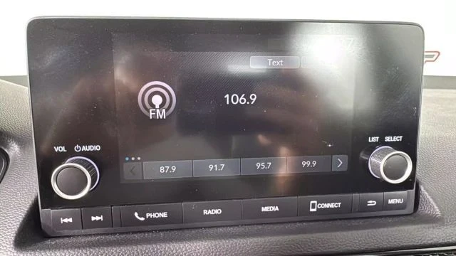 2024 Honda Civic 11th Gen - Image 15 of 21