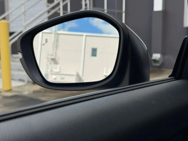 2024 Honda Civic 11th Gen - Image 19 of 21