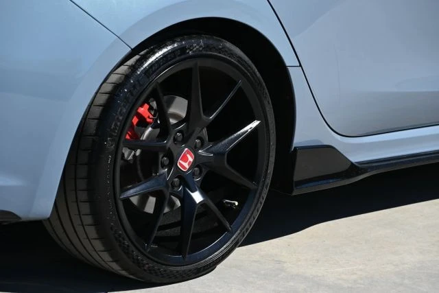 2024 Honda Civic 11th Gen - Image 18 of 21