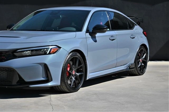 2024 Honda Civic 11th Gen - Image 14 of 21