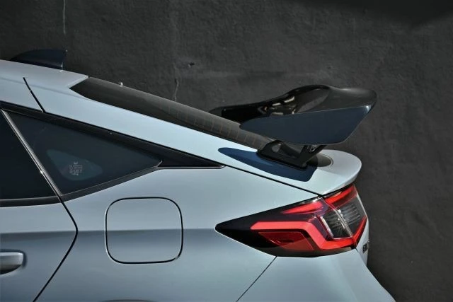 2024 Honda Civic 11th Gen - Image 13 of 21