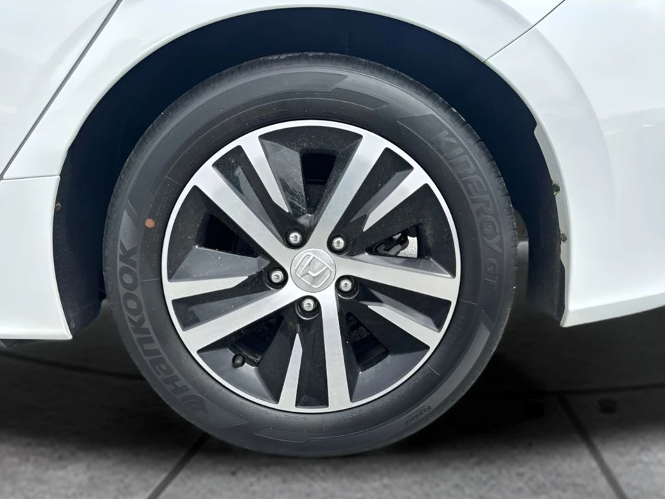 2024 Honda Civic 11th Gen - Image 30 of 31