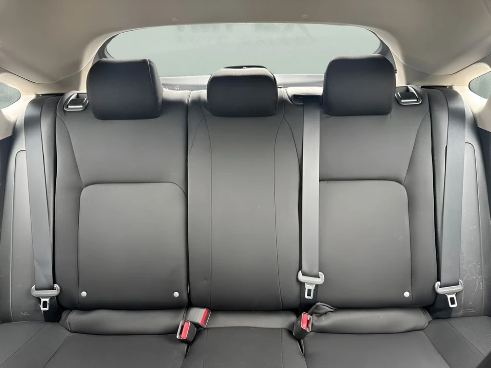 2024 Honda Civic 11th Gen - Image 10 of 31