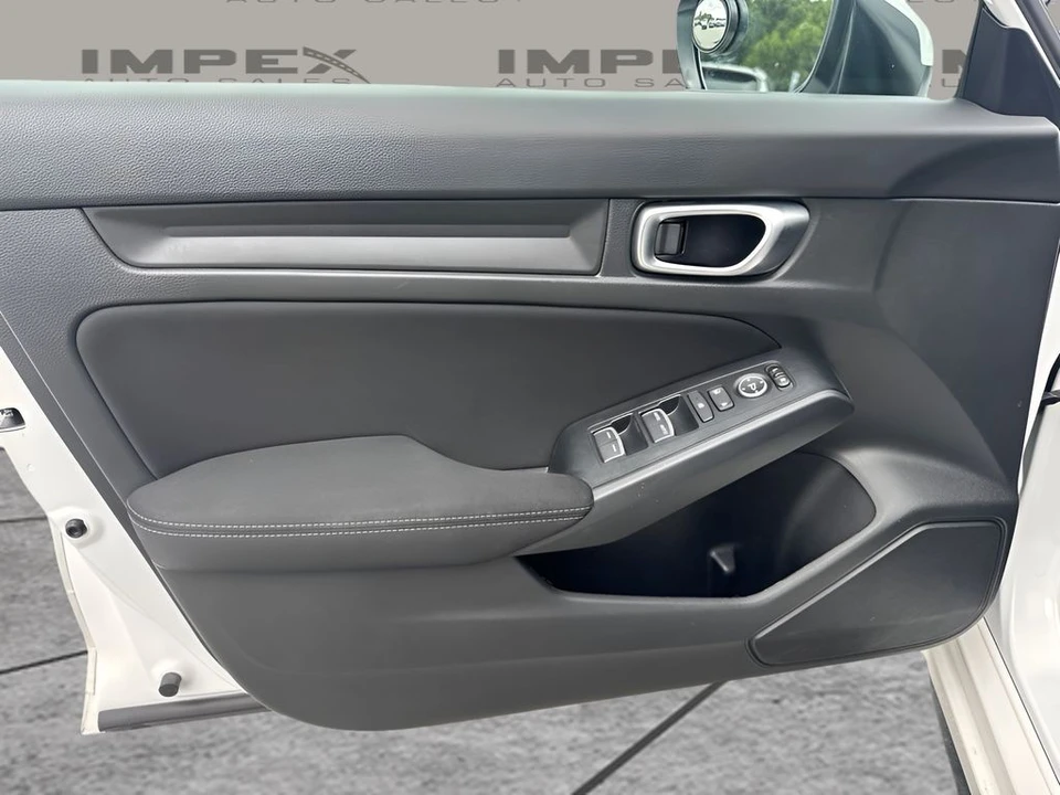 2024 Honda Civic 11th Gen - Image 22 of 31