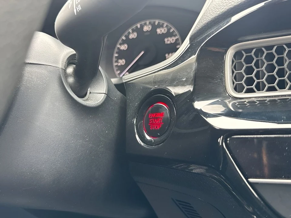 2024 Honda Civic 11th Gen - Image 19 of 31