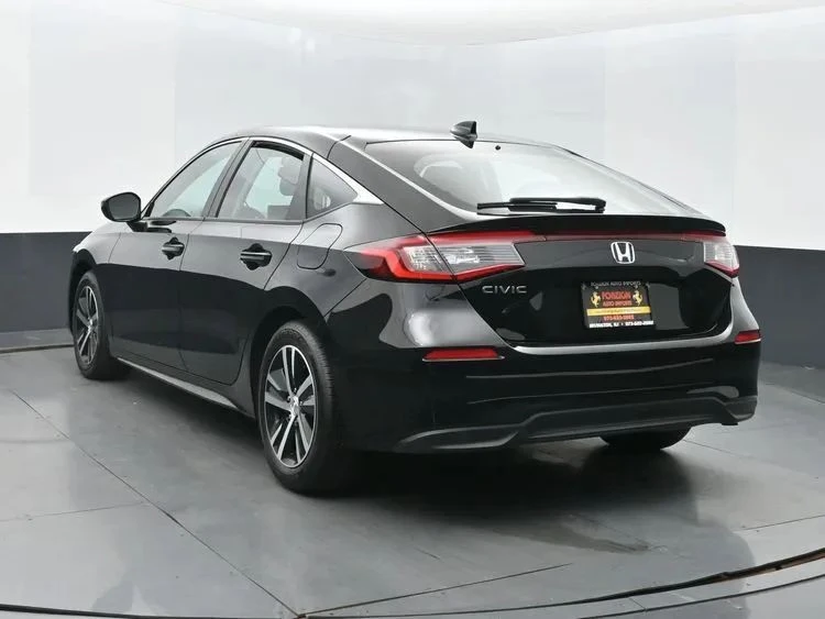 2024 Honda Civic 11th Gen - Image 9 of 12