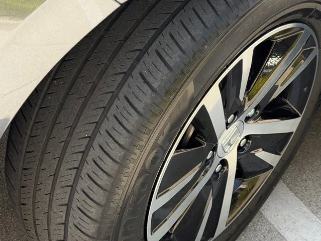 2024 Honda Civic 11th Gen - Image 13 of 21