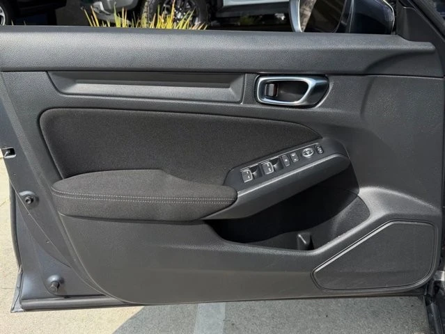 2024 Honda Civic 11th Gen - Image 14 of 21