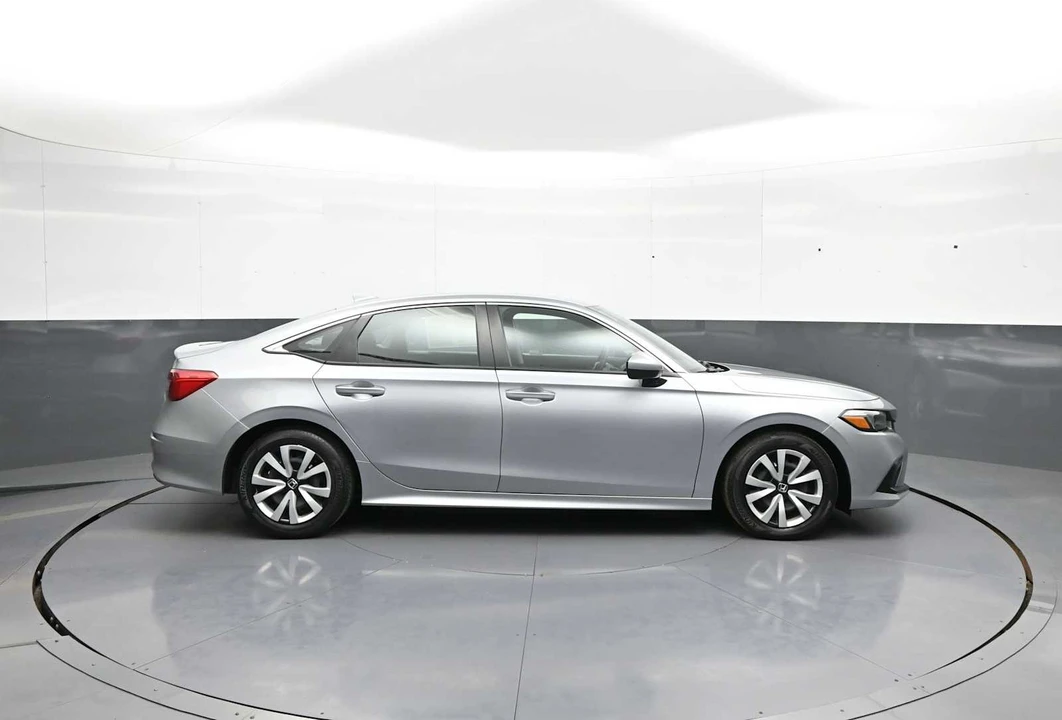 2024 Honda Civic 11th Gen - Image 5 of 31