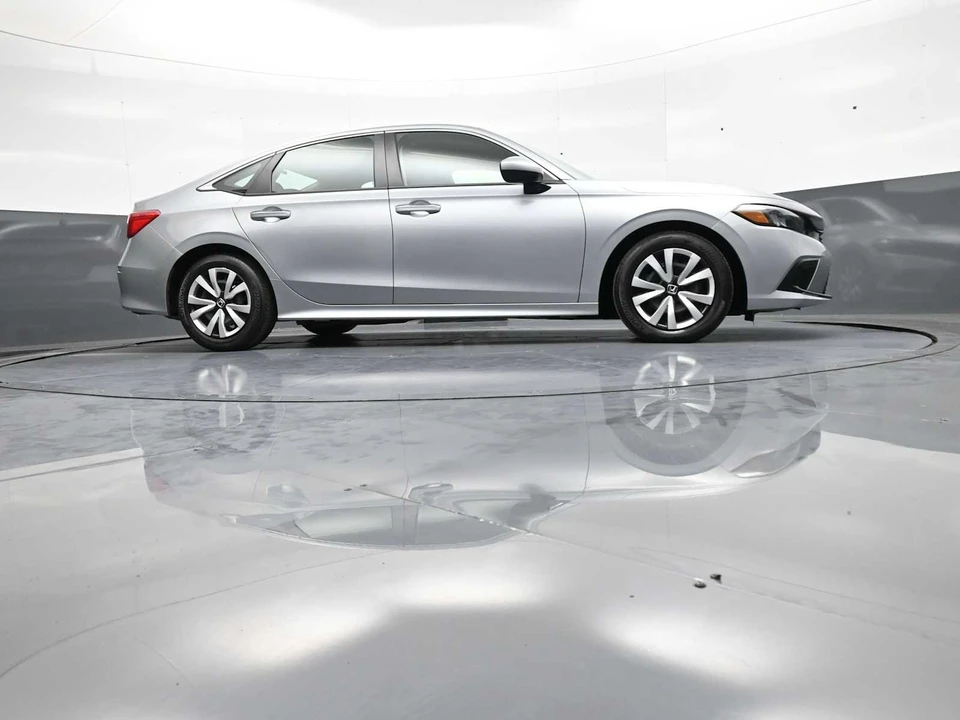 2024 Honda Civic 11th Gen - Image 28 of 31